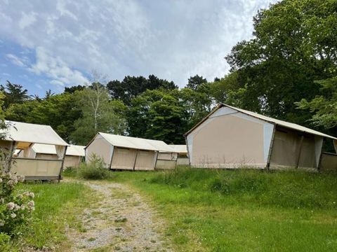 TENTE TOILE ET BOIS 4 personnes - Maasaï