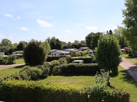 Camping Ushuaïa Villages - Les Pommiers Pays d'Auge - Camping Eure - Image N°2