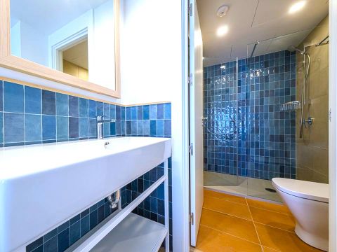 APPARTEMENT 4 personnes - Appartement 2 chambres ACCES AU CAMPING EN SUPPLEMENT et parking payant