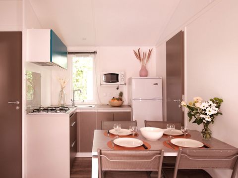 MOBILHOME 8 personnes - Classique CONFORT | 4 chambres
