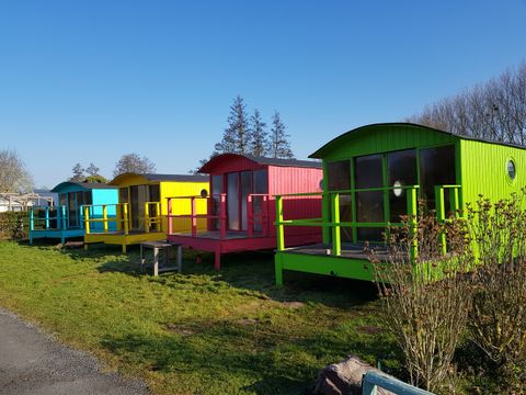 HÉBERGEMENT INSOLITE 3 personnes - Les roulottes du lac Terre d'Auge