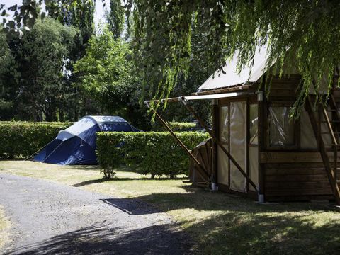 Tente en toile et en bois 2 personnes - Tente bivouac (cyclistes uniquement)
