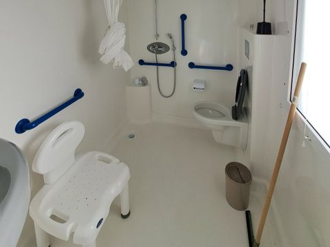 Mobilhome 4 personnes - 2 chambres - 25m² - PMR