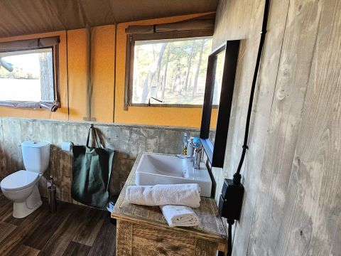 Tente en toile et en bois 4 personnes - Tente Lodge 3 Pièces 4 Personnes PMR