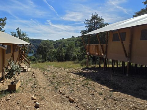 Tente en toile et en bois 5 personnes - Tente Lodge - 35 m² - 2 chambres