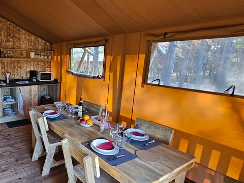 Tente en toile et en bois 4 personnes - Tente Lodge - 35 m² - 2 chambres - PMR