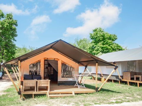 TENTE TOILE ET BOIS 5 personnes - Baska - Tente Safari Confort + climatisation