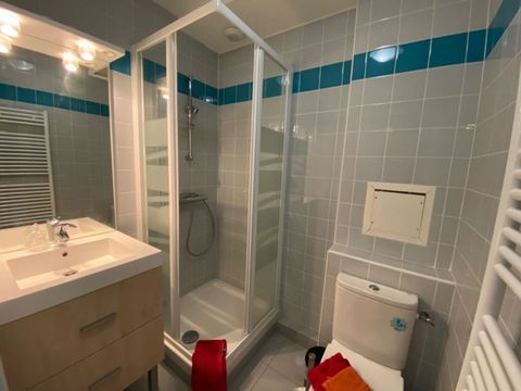 APPARTEMENT 4 personnes - CASTEL APPARTEMENT 4 pers 2sdb 1er étage