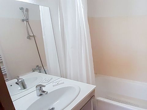 APPARTEMENT 2 personnes - 2 pièces