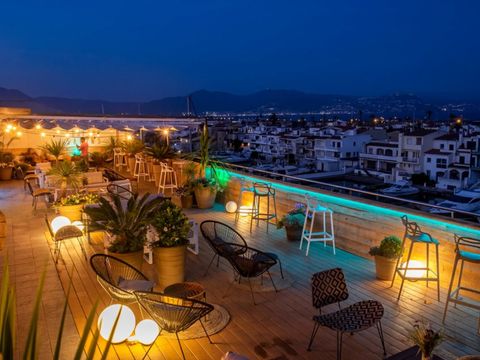 Pierre & Vacances Hotel Port Salins Empuriabrava - Camping Gérone - Image N°7