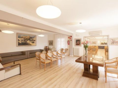 Pierre & Vacances Hotel Pirineos Figueres - Camping Gérone - Image N°6