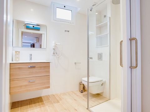 APPARTEMENT 7 personnes -  3 CHAMBRES - 7 PERSONNES