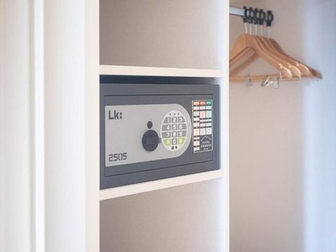 CHAMBRE 2 personnes -  CHAMBRE DOUBLE - BALCON