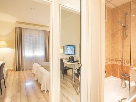 CHAMBRE 2 personnes -  CHAMBRE DOUBLE - BALCON