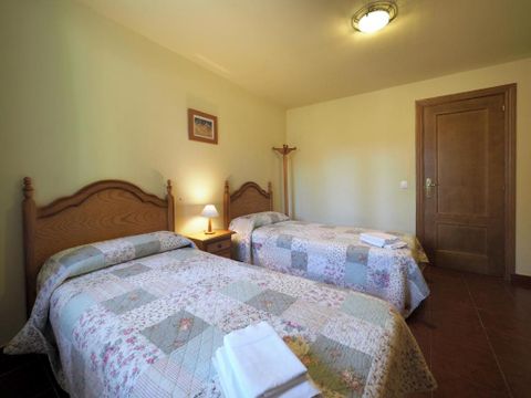 Morillo de Tou - Pueblo Recuperado - Centro de Vacaciones - Camping Huesca - Image N°12