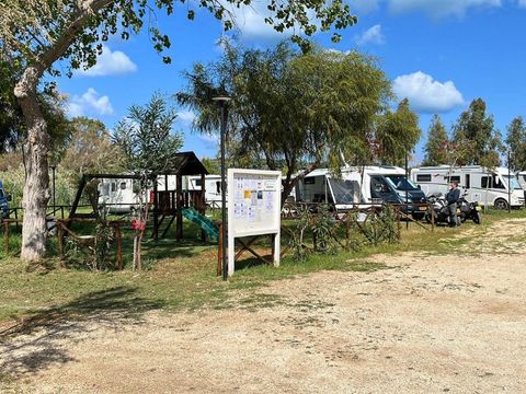 BirdWatching parking Zoe - Camping Foggia - Image N°11