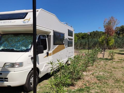 BirdWatching parking Zoe - Camping Foggia - Image N°8