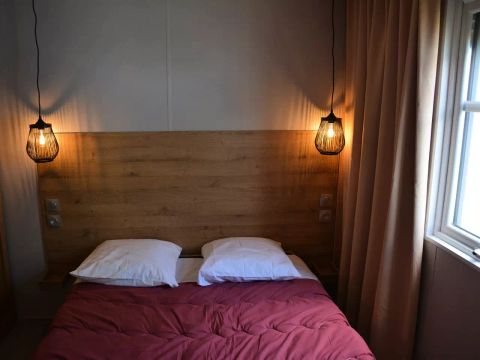 MOBILHOME 4 personnes - Living 3 Pièces 4 Personnes Climatisé + TV