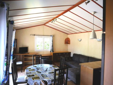 GÎTE 6 personnes - 4 Pièces 6 Personnes Climatisé + TV