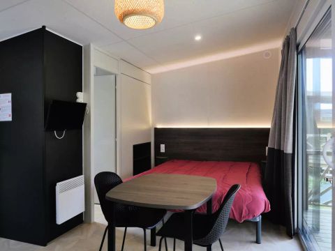 MOBILHOME 12 personnes - Le Carré des Tribus 4 mobil-homes 12 Personnes