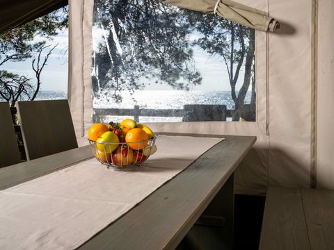 Tente en toile et en bois 5 personnes - Koversada Camping Resort - Tente Safari de luxe