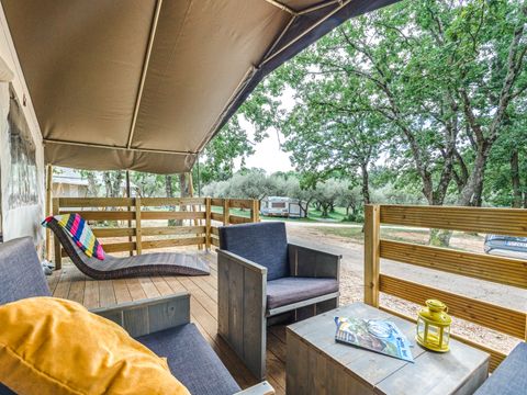 Tente en toile et en bois 5 personnes - Naturist Solaris - Tente Safari de luxe