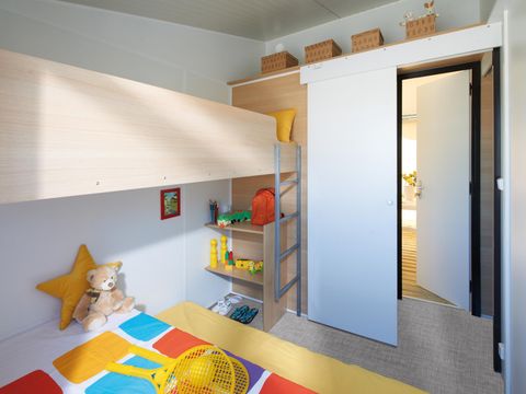 BUNGALOW TOILÉ 4 personnes - Cabane ROBINSON 2 chambres (superficie 21m² - sans sanitaires)