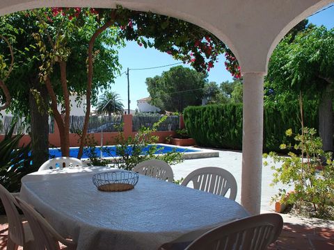 VILLA 8 personnes - Villa Standard 6/8 personnes (env. 80 et 95 m²) - <em>De plain-pied ou sur 2 étages</em>
