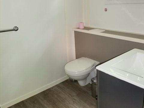 CHALET 4 personnes - Détente 2Ch. 4 / 6 pers (2 personnes supplémentaires possible contacter le camping)