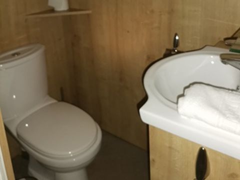 Tente en toile et en bois 5 personnes - Lodge 2ch 5p
