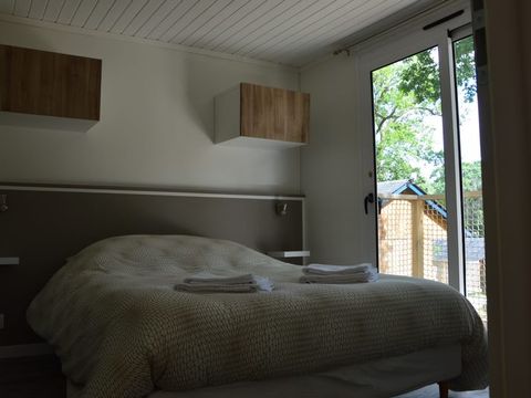 Chalet 4 personnes - Vacances - 2 chambres - 4/6p - 2 personnes supplémentaires possible en supplément contacter le camping