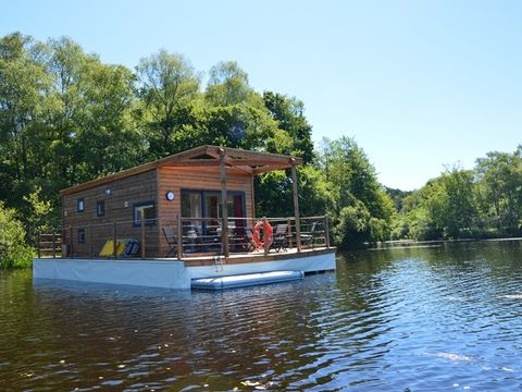 Hébergement 4 personnes - Maison flottante Aquapesca 2ch