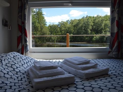 Hébergement 4 personnes - Maison flottante Aquapesca 2ch