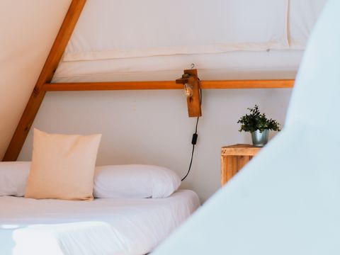 Tente en toile et en bois 4 personnes - SIROA TENT