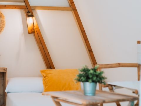 Tente en toile et en bois 4 personnes - BRUMA TENT