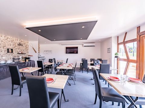 Hôtel & Camping Le Moulin de la Brevette - Camping Ain - Image N°6
