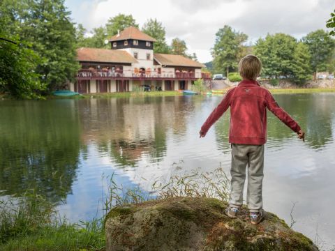 Europe Tents Domaine des Messires - Camping Vosges - Image N°4