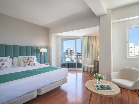 CHAMBRE 3 personnes - JUNIOR SUITE 3 PERSONNES - VUE MER - BALCON