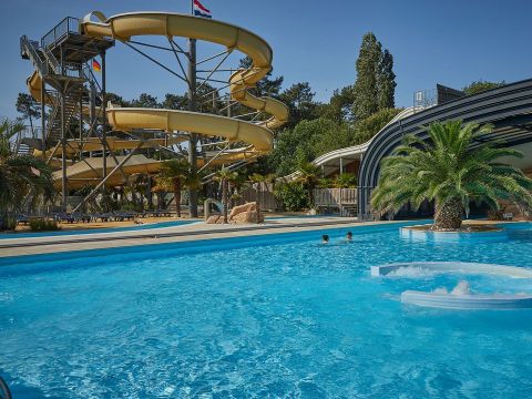  Tour Operateur et particuliers sur camping La Pinède Les Mathes - Funpass non inclus - Camping Charente-Maritime - Image N°5