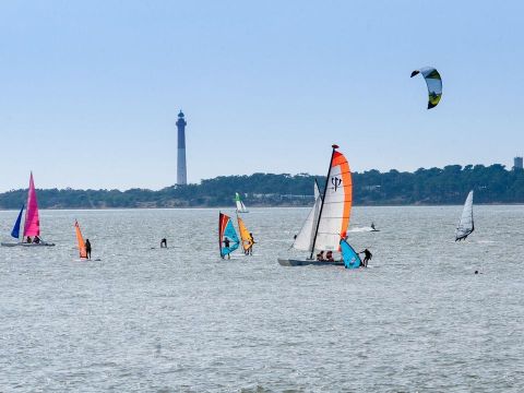  Tour Operateur et particuliers sur camping La Pinède Les Mathes - Funpass non inclus - Camping Charente-Maritime - Image N°28