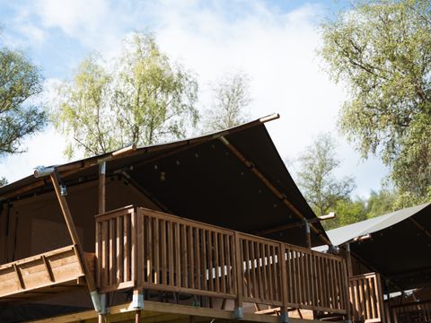 Tente en toile et en bois 4 personnes - Tente Safari I 4 personnes I Salle de bain privée