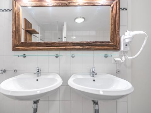 BUNGALOW 6 personnes - Maison de vacances pour 4-6 personnes