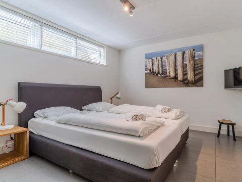 BUNGALOW 8 personnes - 6-8L
