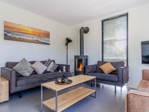 BUNGALOW 8 personnes - 6-8L