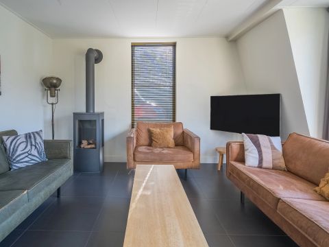 BUNGALOW 8 personnes - 6-8L