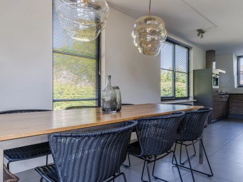 BUNGALOW 8 personnes - 6-8L
