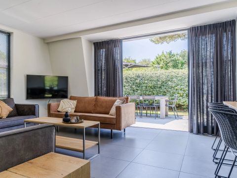 BUNGALOW 8 personnes - 6-8L