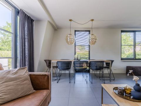 BUNGALOW 8 personnes - 6-8L