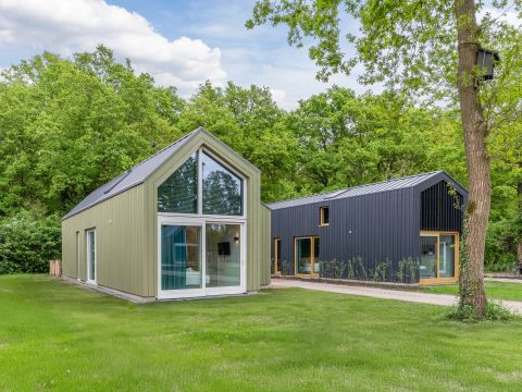 BUNGALOW 4 personnes - Niche pour chien 4LD