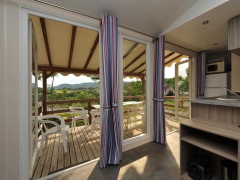 MOBILHOME 6 personnes - 3 chambres Riviera  climatisé 32m²